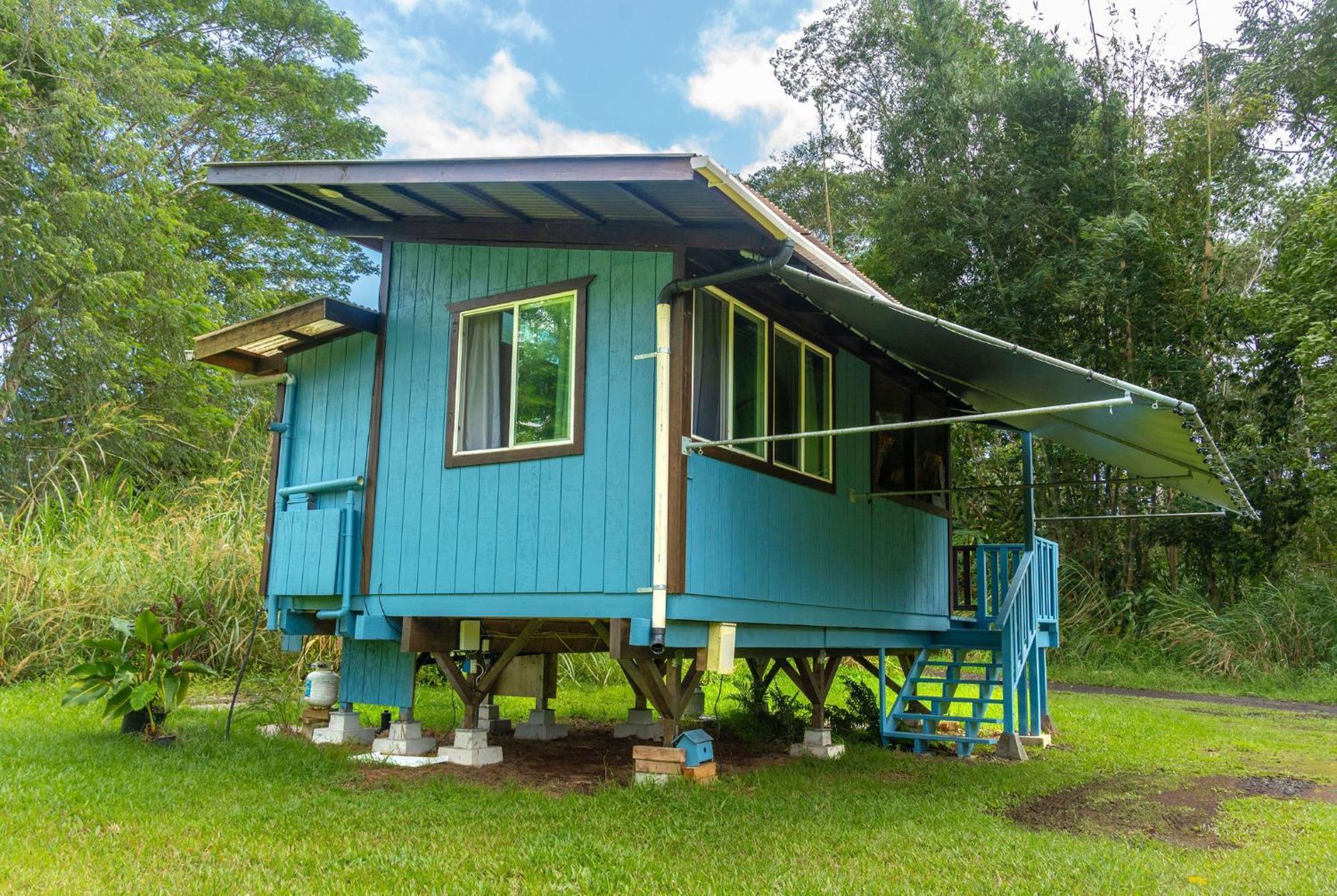 Hawaiian Sanctuary Eco Retreat Center * Pahoa