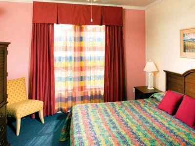 Hotel Club Wyndham At Waikiki Walk 3*