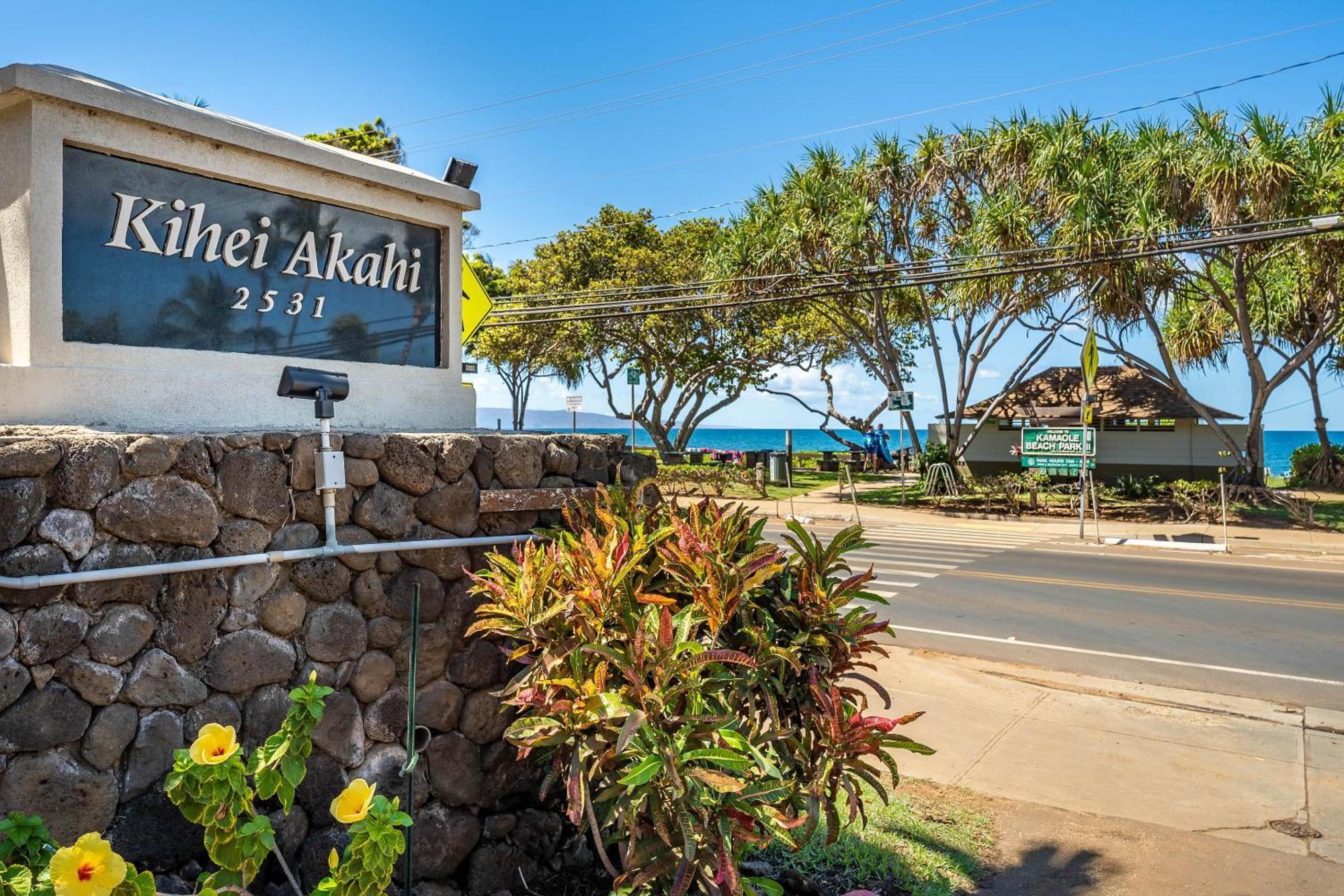 Kihei Akahi C-513 *