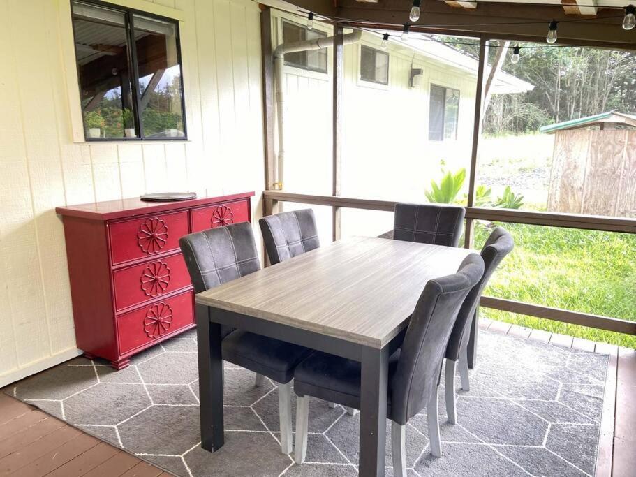 Apartment Peaceful, Private Master Bedroom With Own Bath Near Hilo, With Ac! *