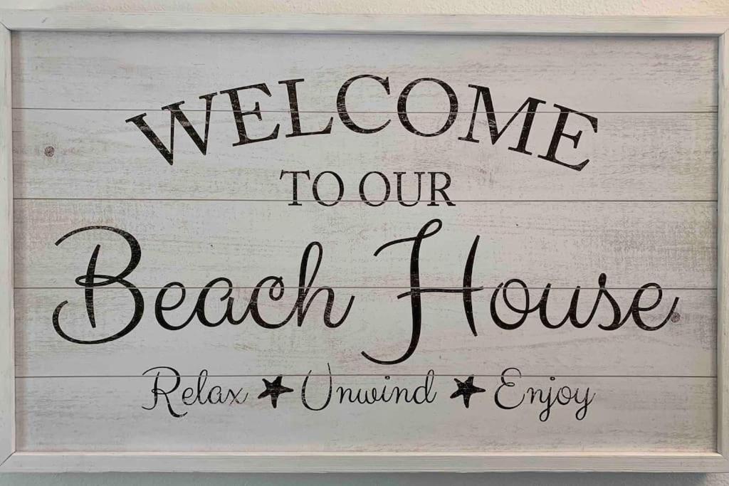 Villa Coastal Sleeps 10