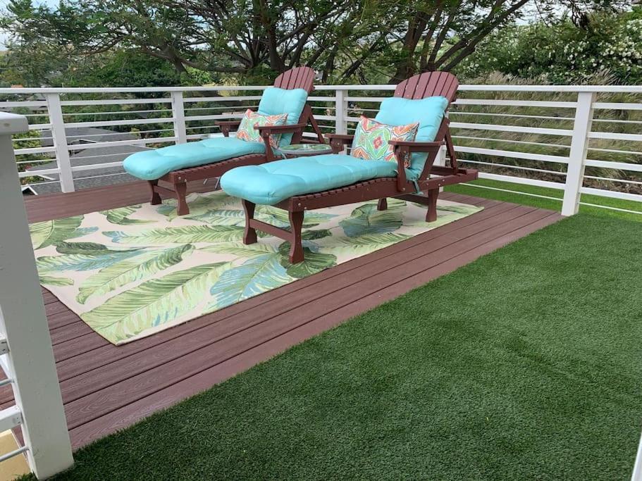 Villa Coastal Sleeps 10