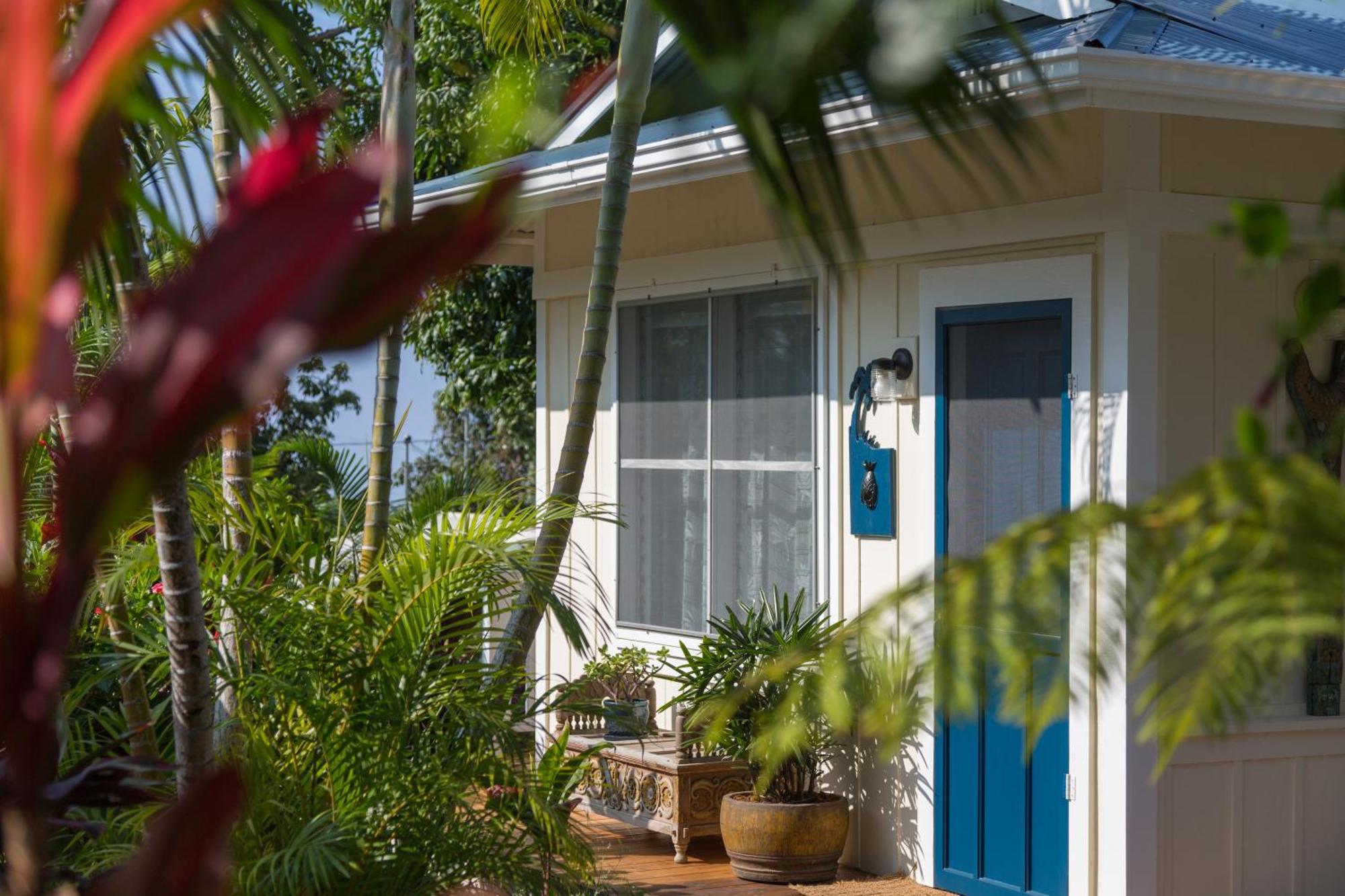 Inn Holualoa Inn
