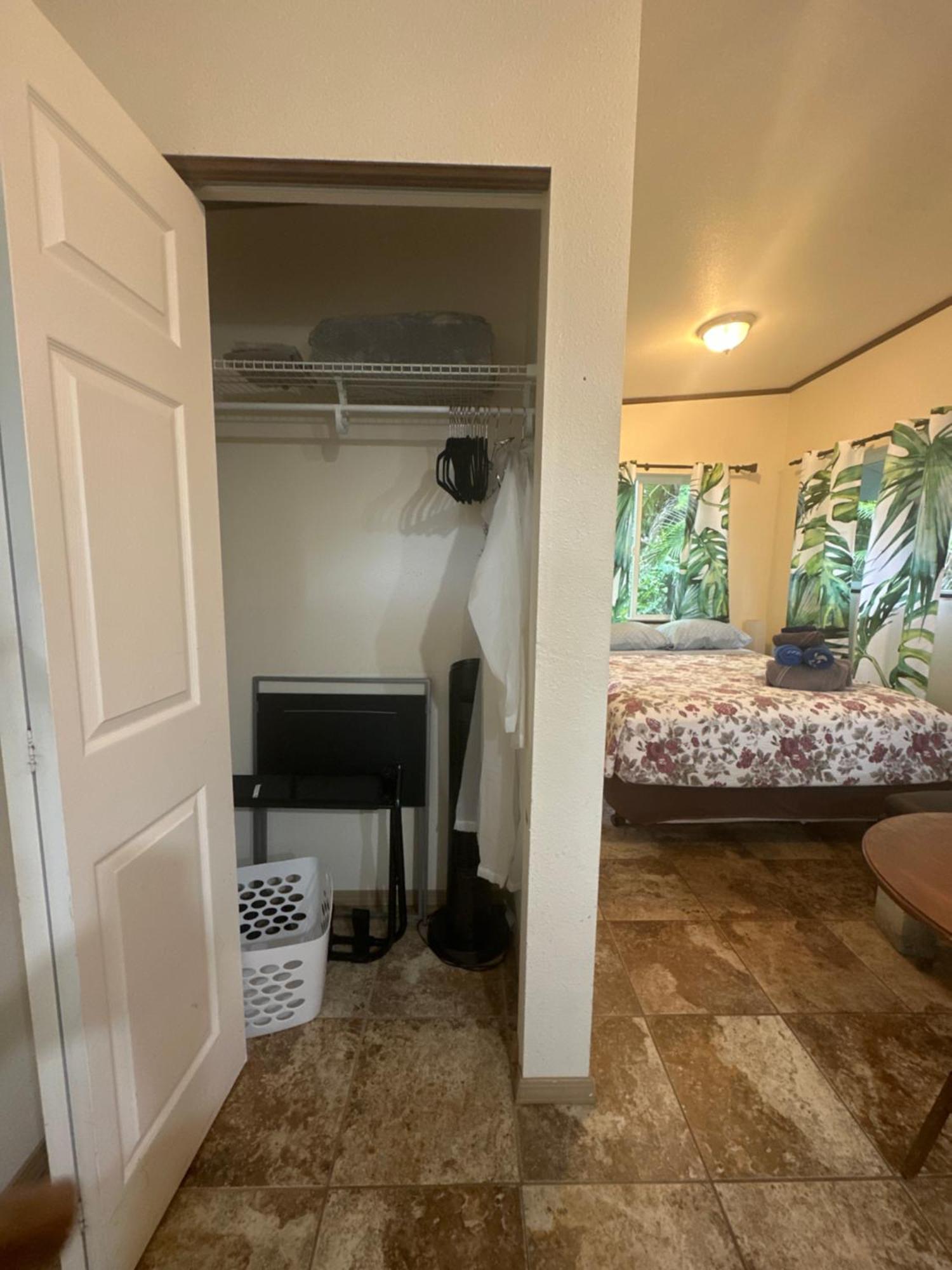 Hawaiian Ohana Bed & Breakfast Hilo
