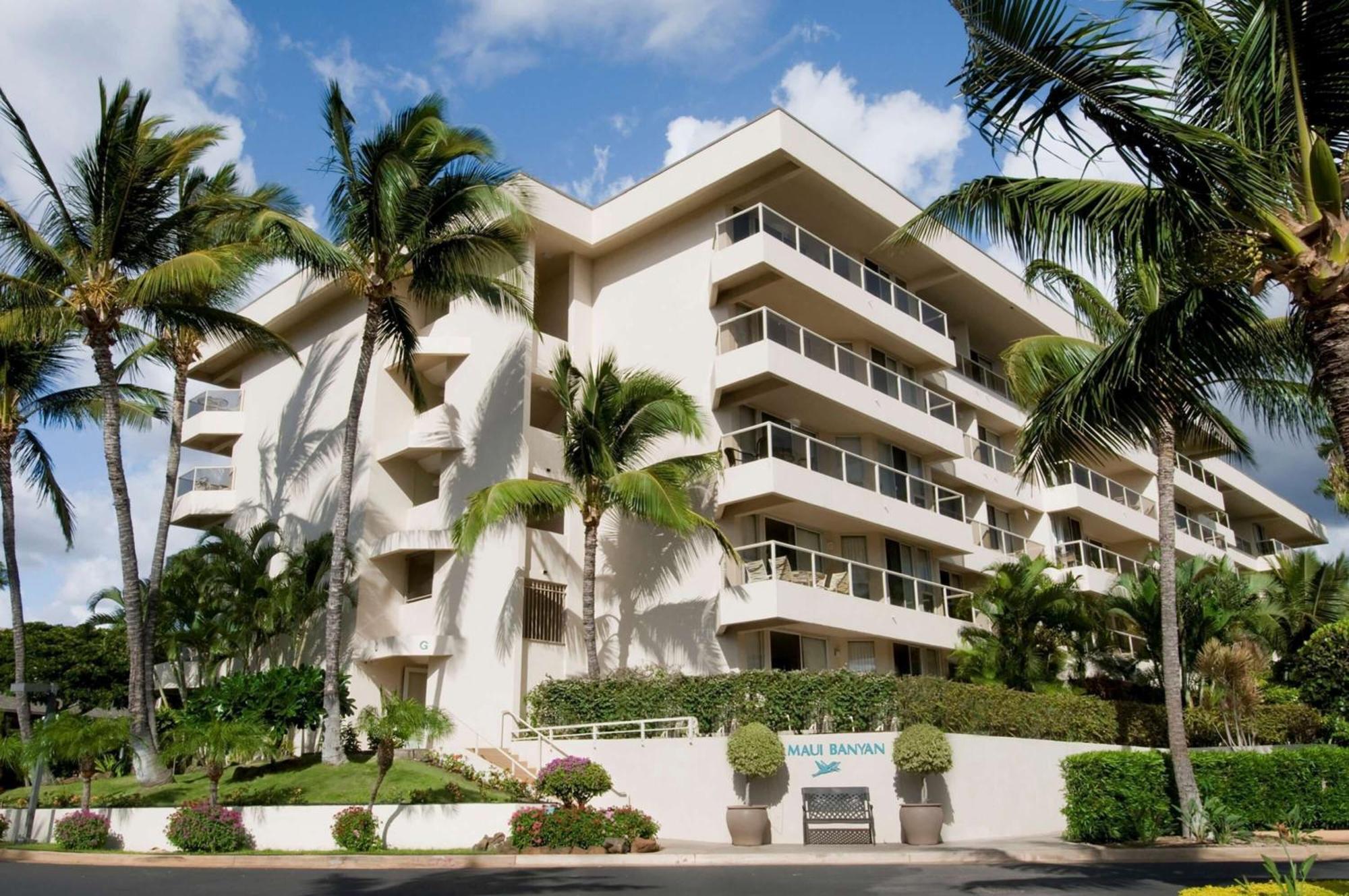 Aparthotel Aston At The Maui Banyan 3*