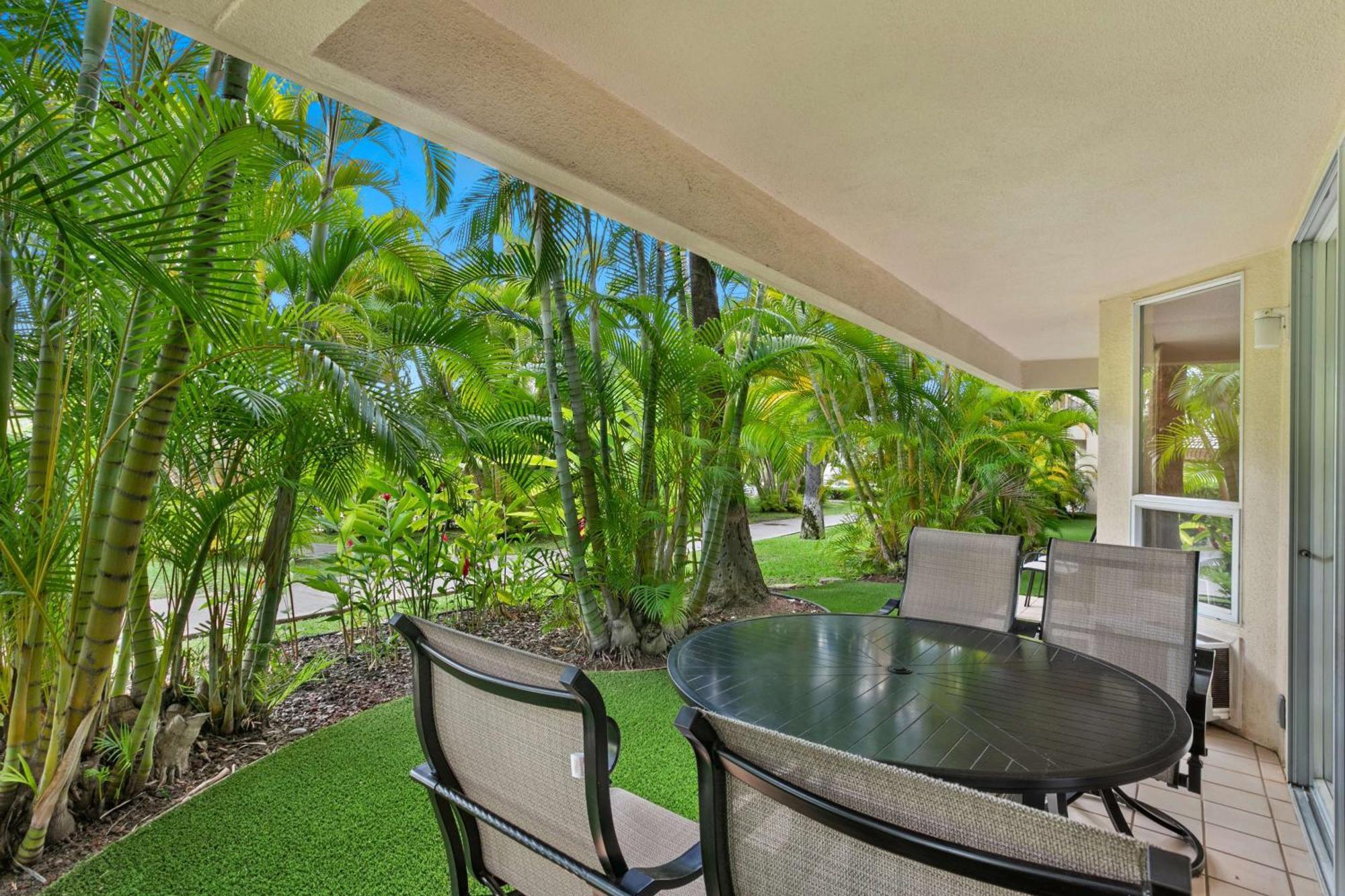 Aston At The Maui Banyan Aparthotel 3*