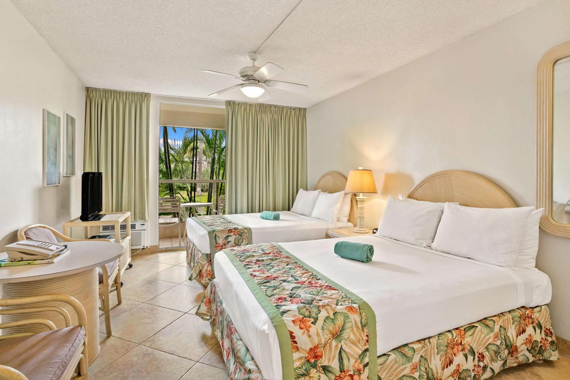 Aston At The Maui Banyan Aparthotel 3*