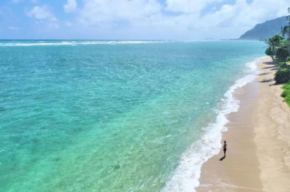 Luxury Beachfront Holiday home Hau'ula