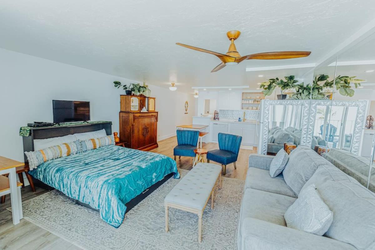 Luxury Beachfront *