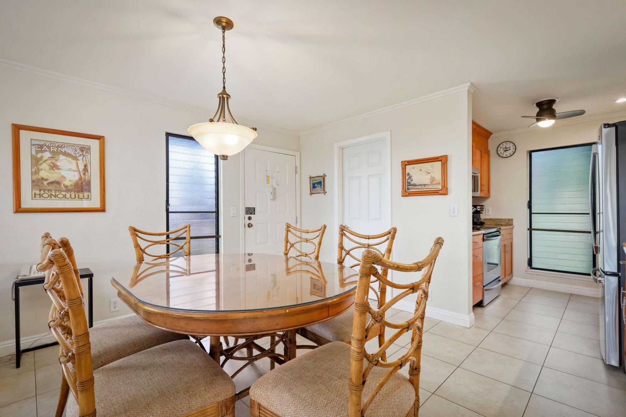 Aston Maui Hill 3*