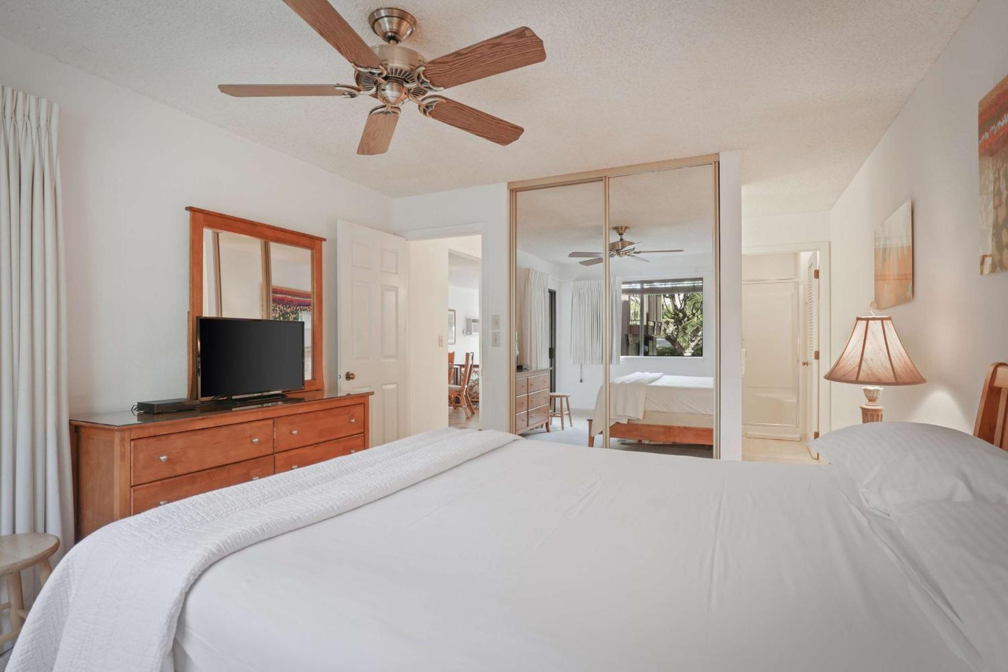 Aston Maui Hill Aparthotel
