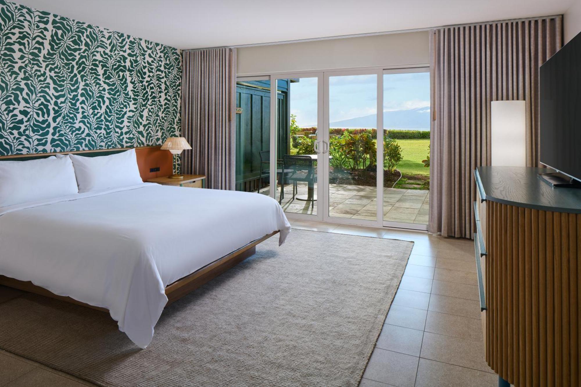 Royal & Resort 4*