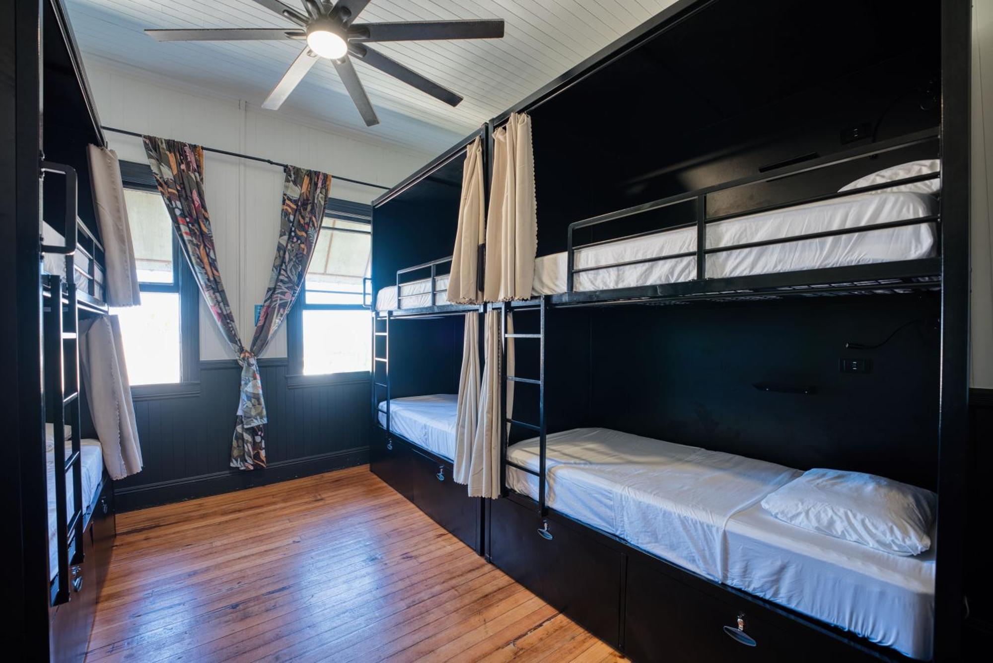 Hostel Howzit Hawaii Hilo