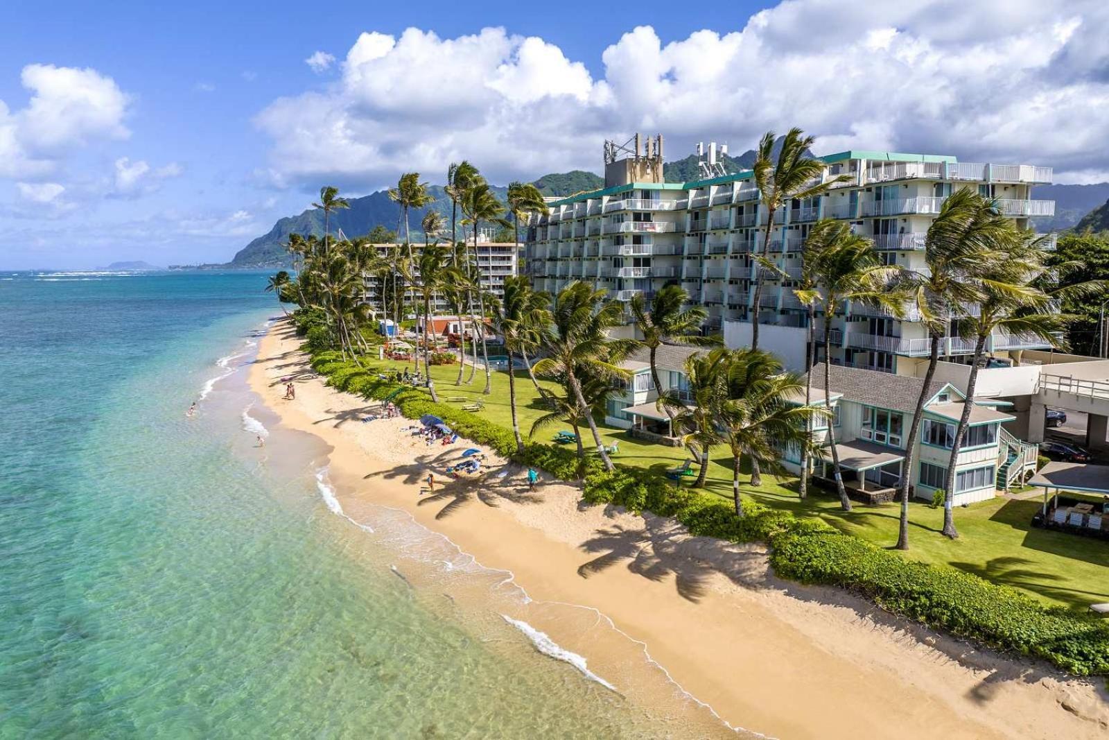 Luxury Beachfront Holiday home