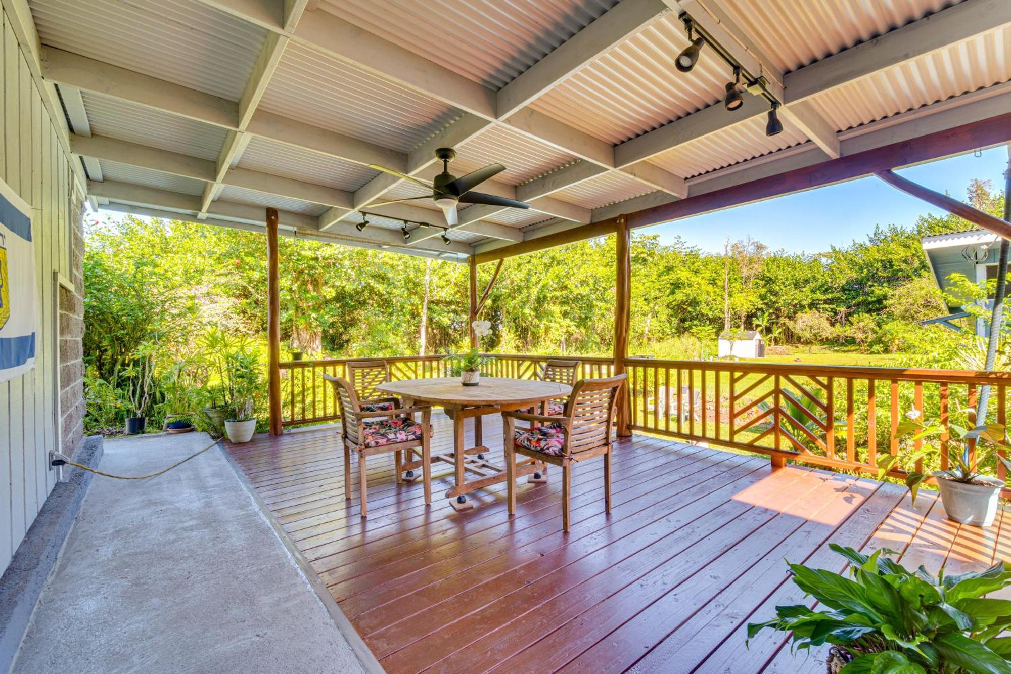 Apartment On Beautiful Acre With Pool And Deck! Keaau