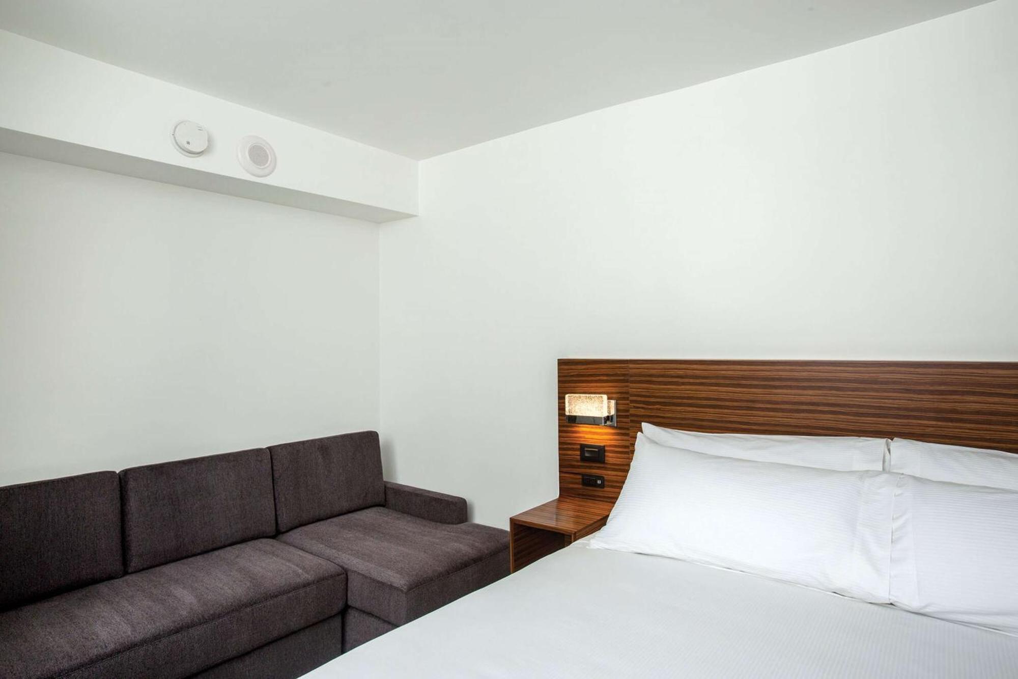 Grand Naniloa Hotel, A Doubletree By Hilton 4* Hilo