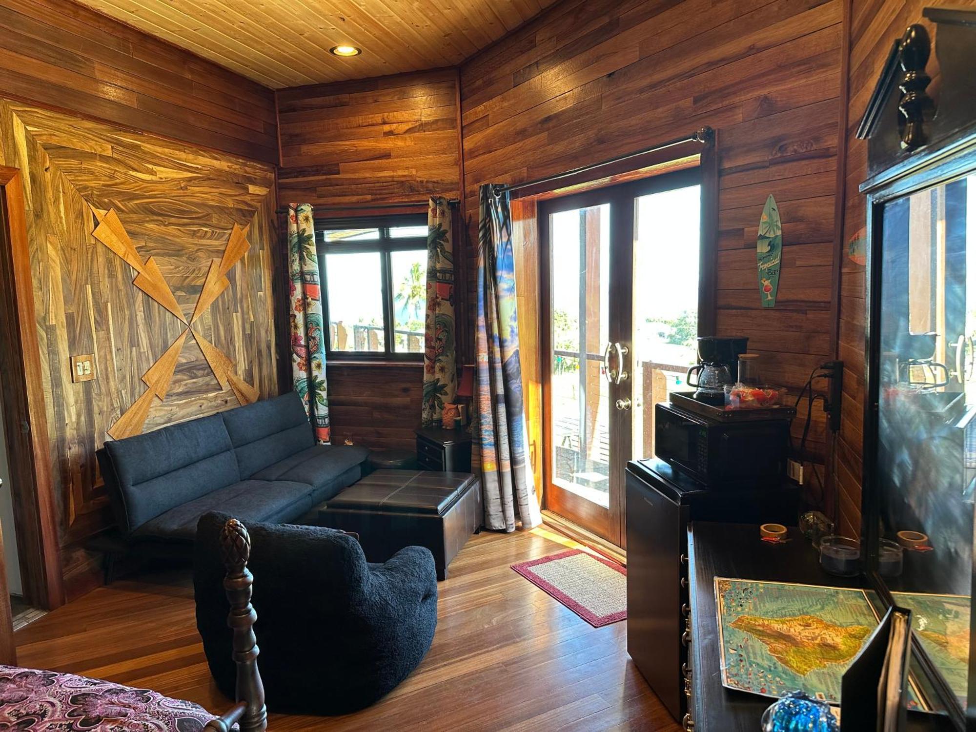 Hawaii Magic Skies Bed & Breakfast
