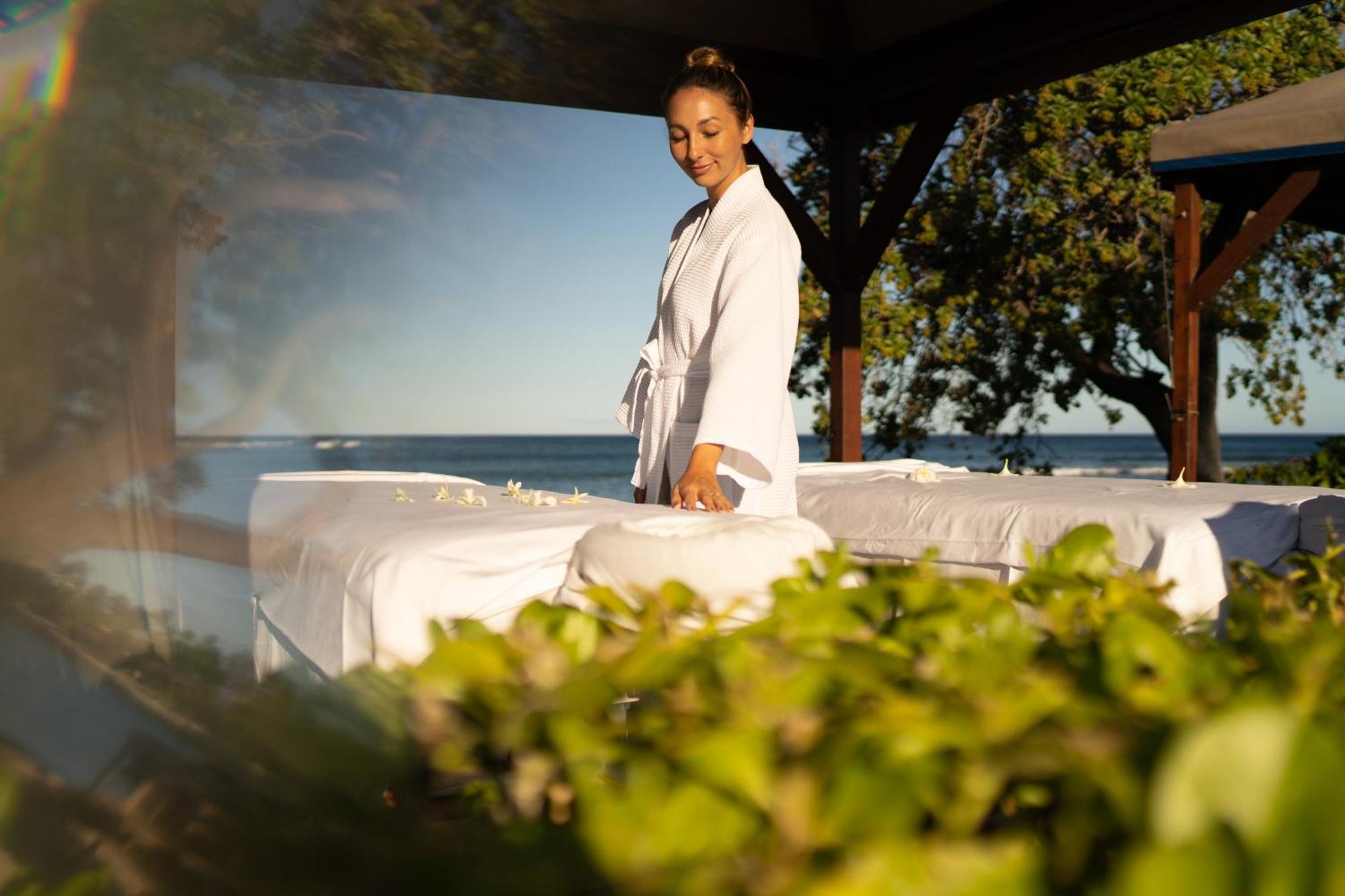 Fairmont Orchid Gold Experience Waikoloa