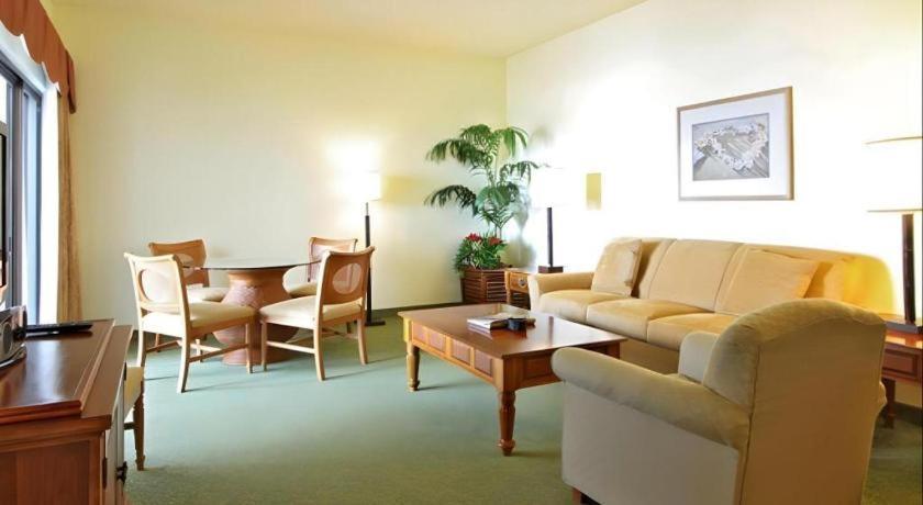 Wyndham Royal Sea Cliff Hotel Kailua-Kona