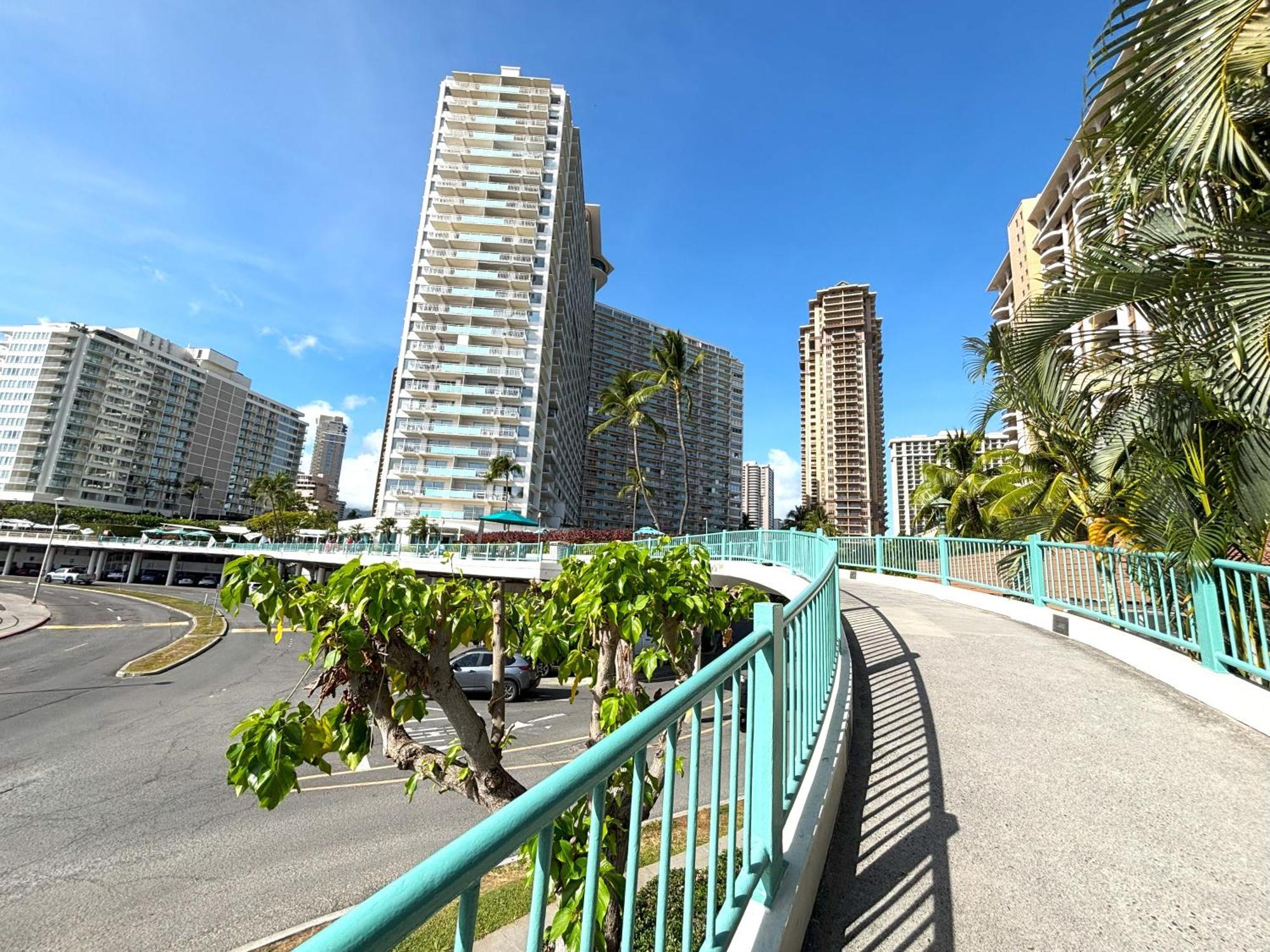 Ilikai 308 - Spacious With Stunning Ocean & Harbor Views