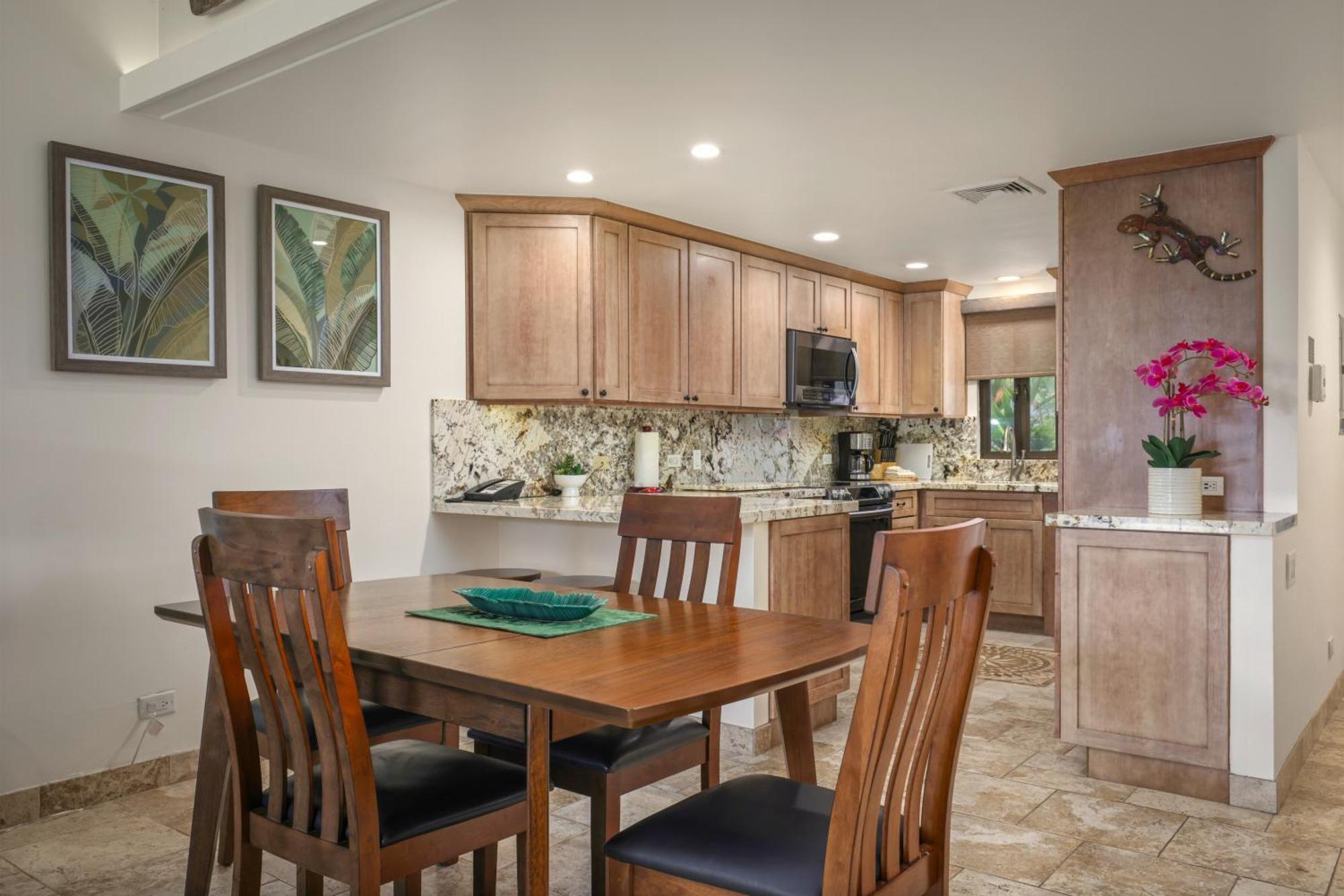 Royal Sea Cliff Kona By Outrigger - Select Your Unit Apartment *