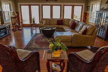 Hamakua Ranch House (adults Only) Bed & Breakfast