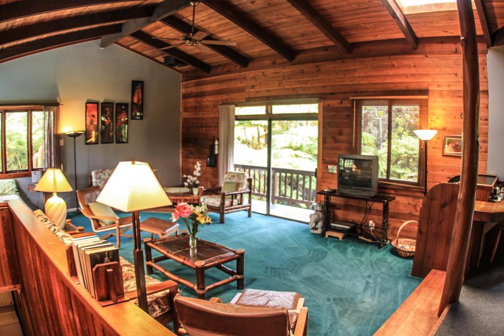 Bed & Breakfast Village Volcano