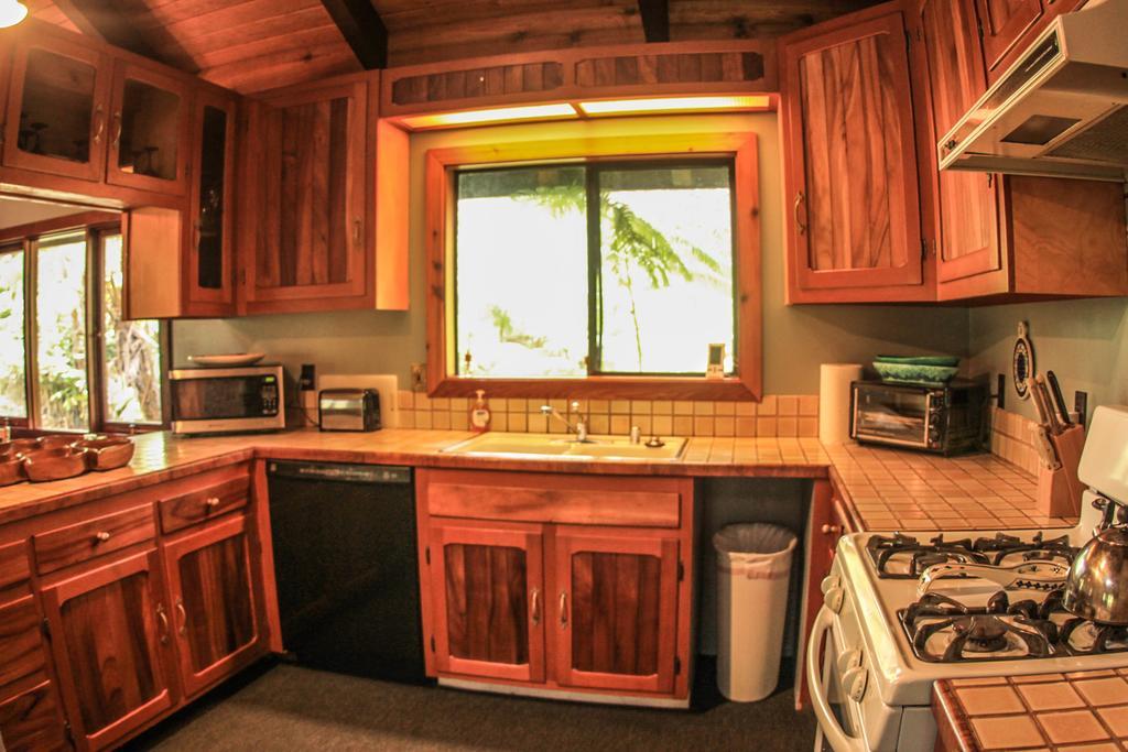 Village Bed & Breakfast Volcano