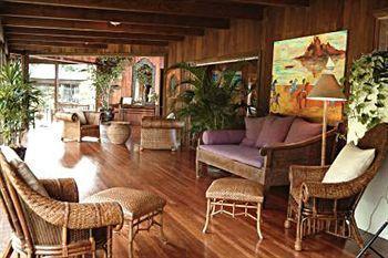 Inn Holualoa Inn