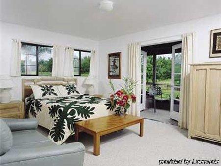 The At Kulaniapia Falls Inn
