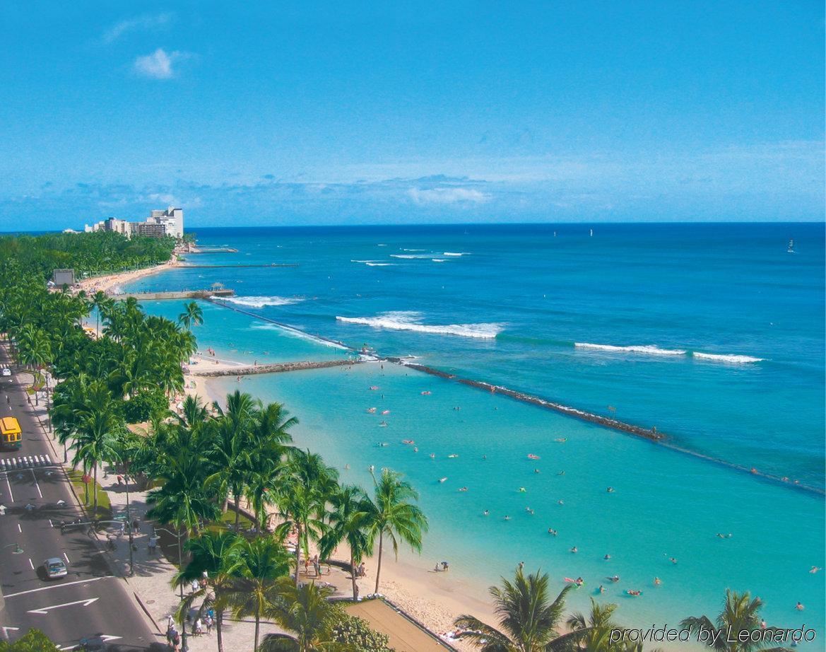 Hotel Aston Beachside 2*