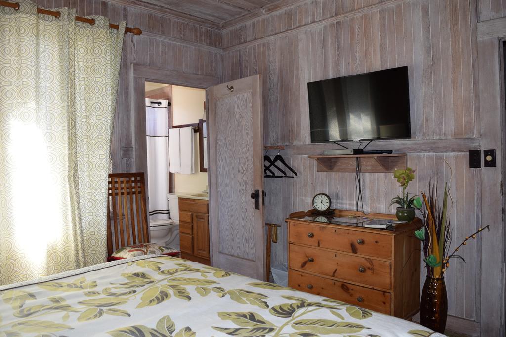 Bed & Breakfast Poipu