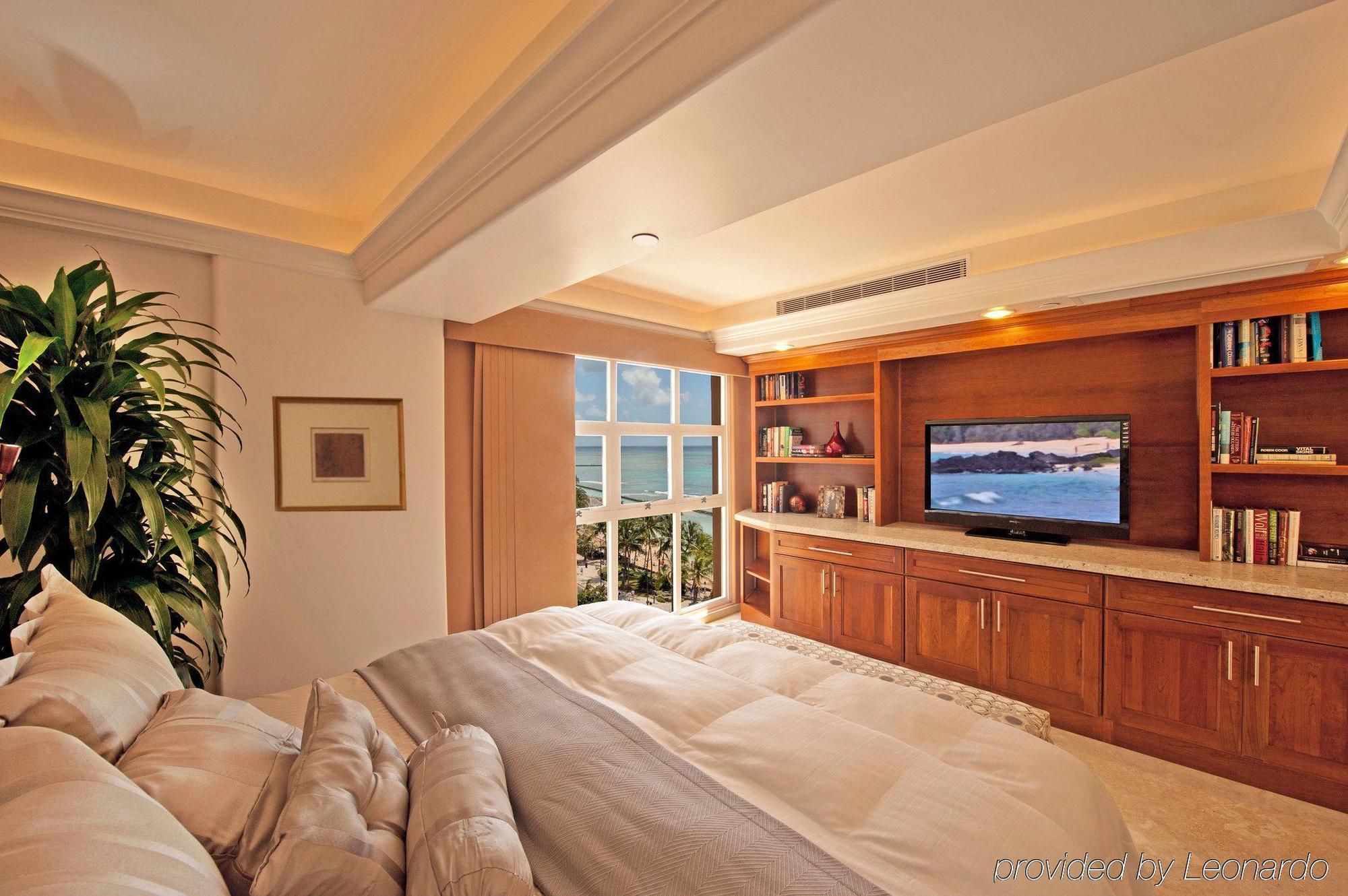 Aston Beachside 2*