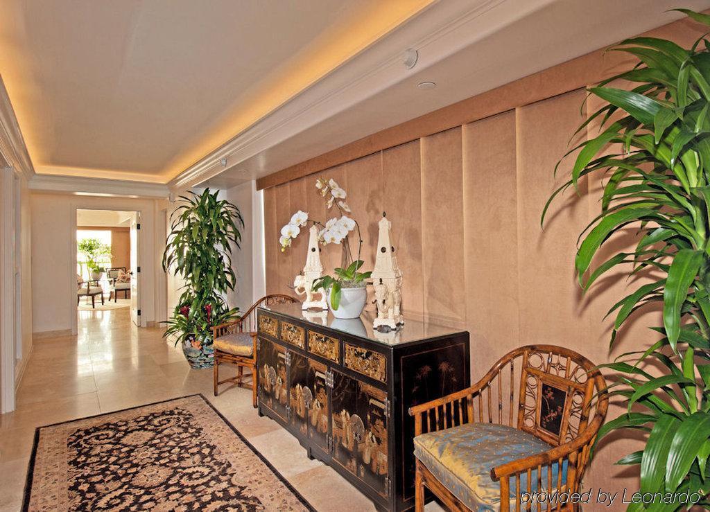 Aston Beachside Hotel Waikiki