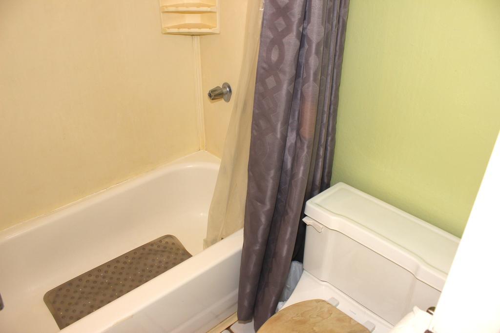 Prince Edward 602a Apartment Honolulu