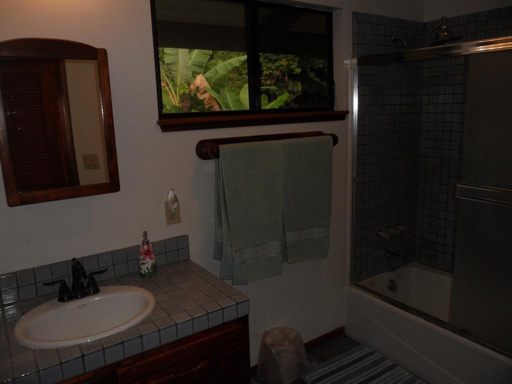 A Beautiful Edge Of The World Bed & Breakfast Captain Cook