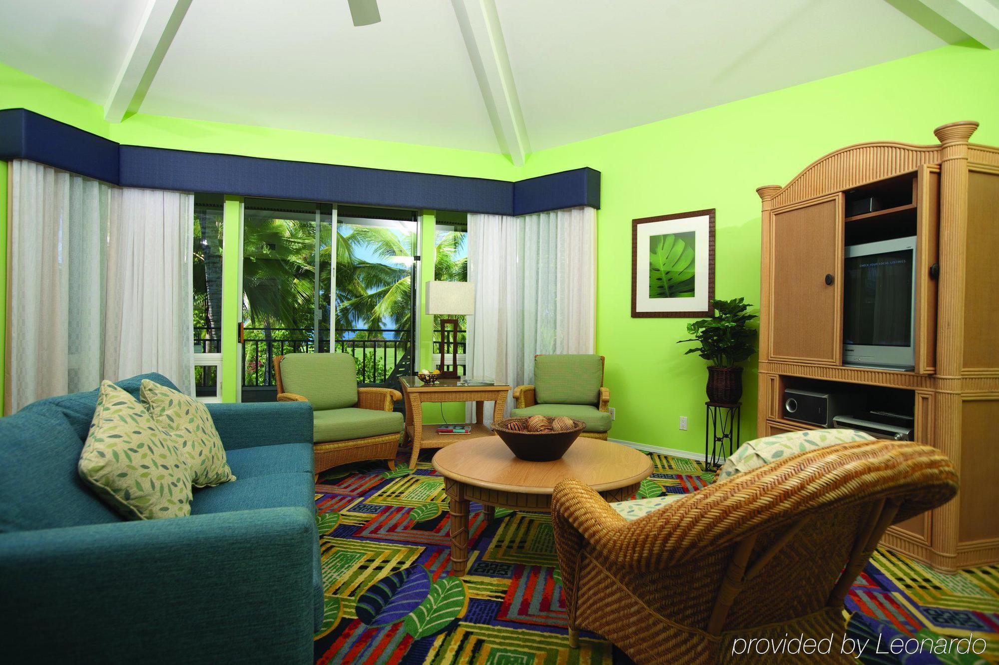 Holua Resort