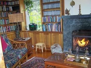 Aloha Happy Place Bed & Breakfast