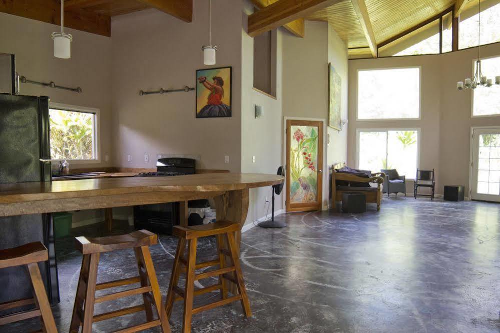Lodge Kalani Kaimu