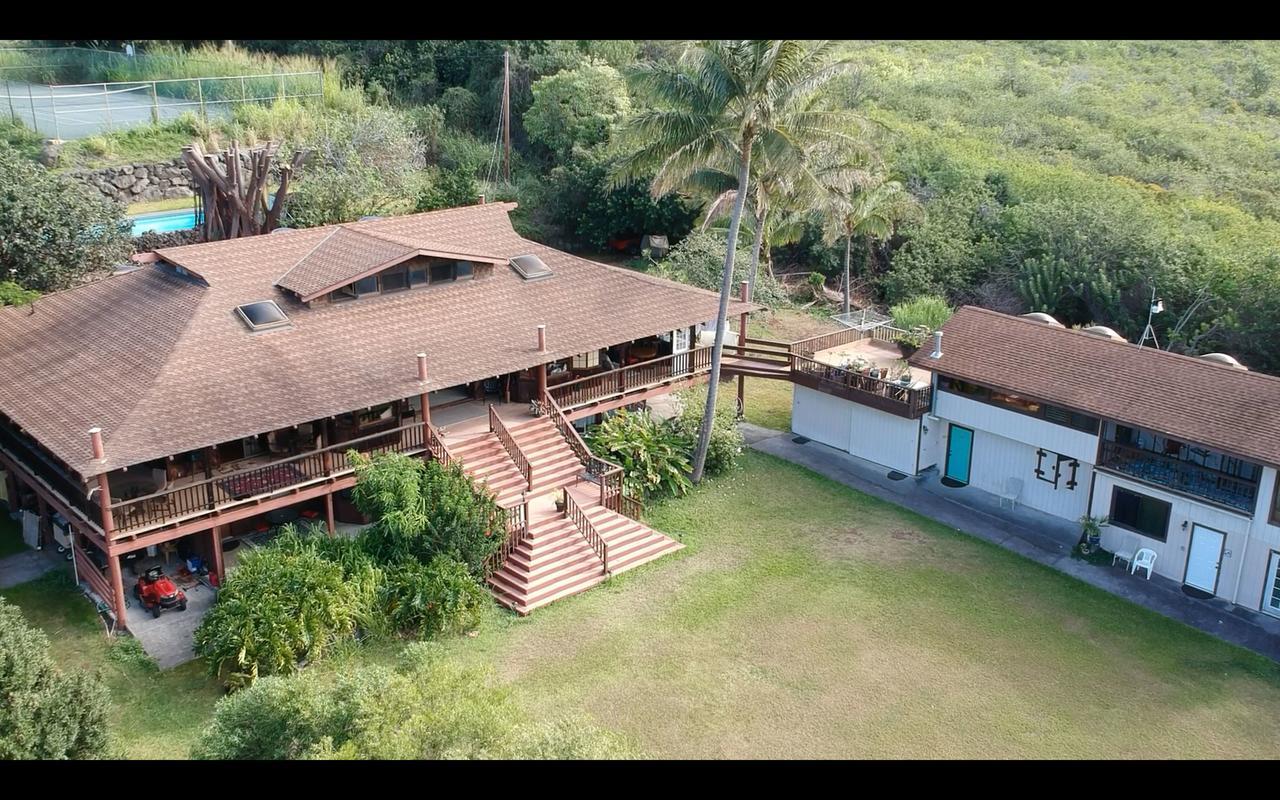 Hawaii Island 2* Naalehu
