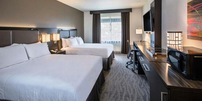Express & By Ihg 3*