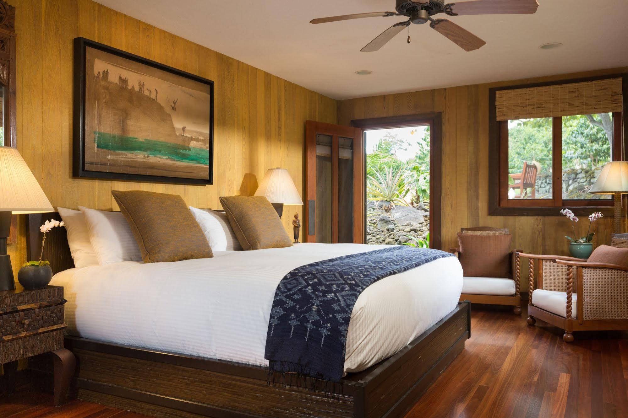 Inn Holualoa Inn
