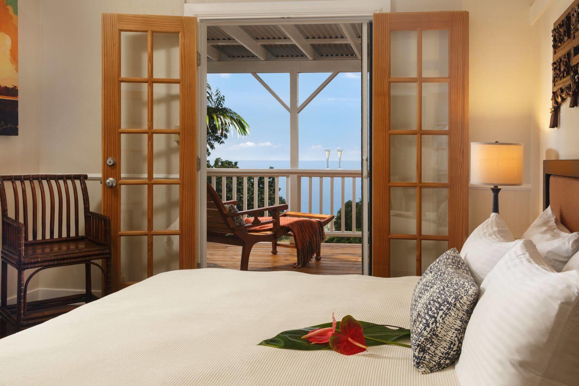 Inn Holualoa Inn