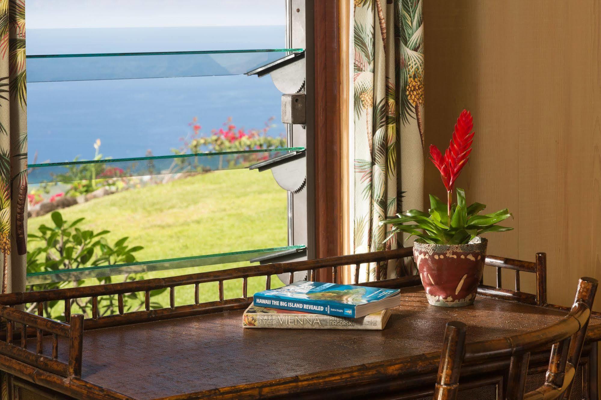 Inn Holualoa Inn