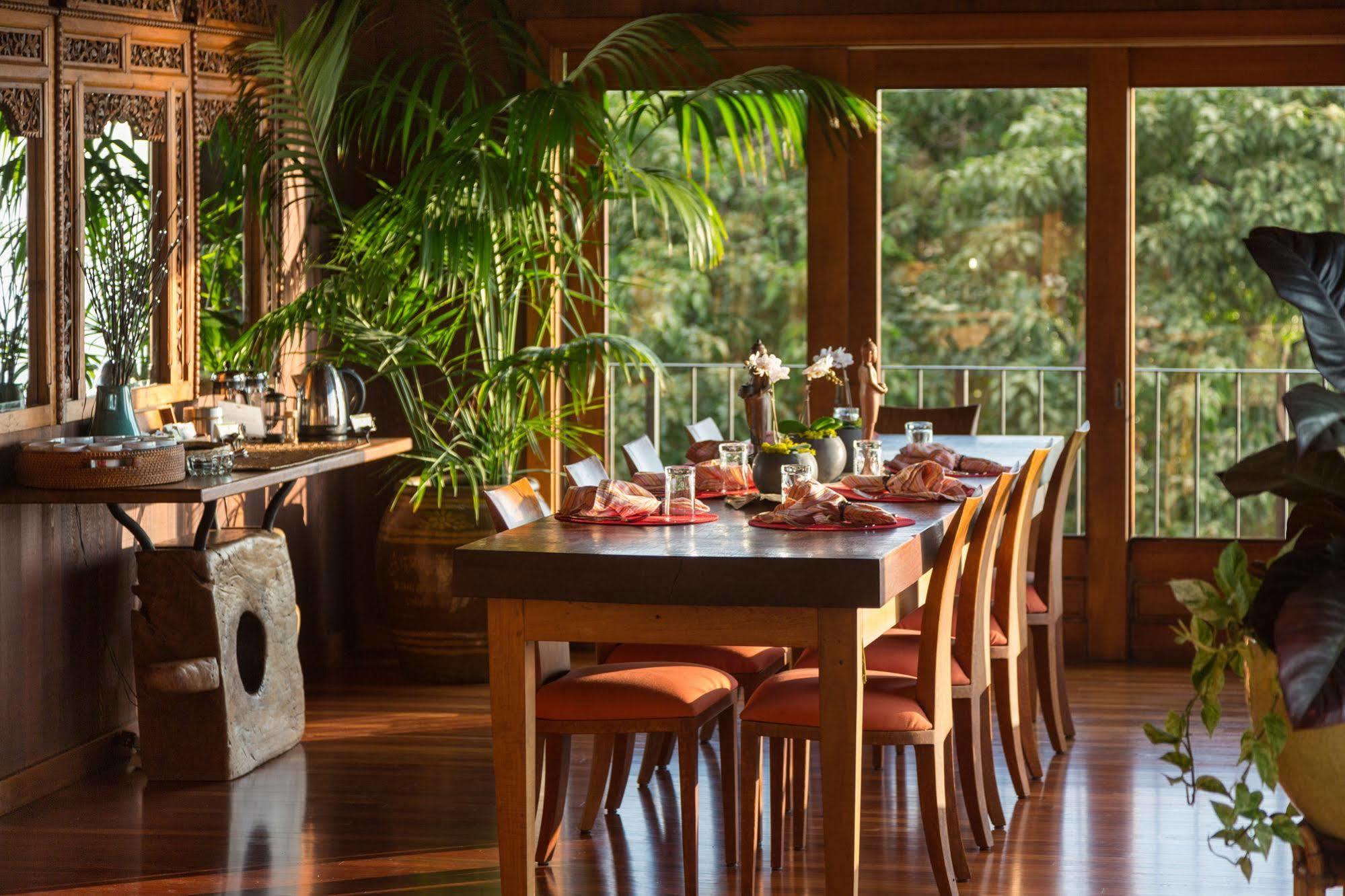 Holualoa Inn 5*