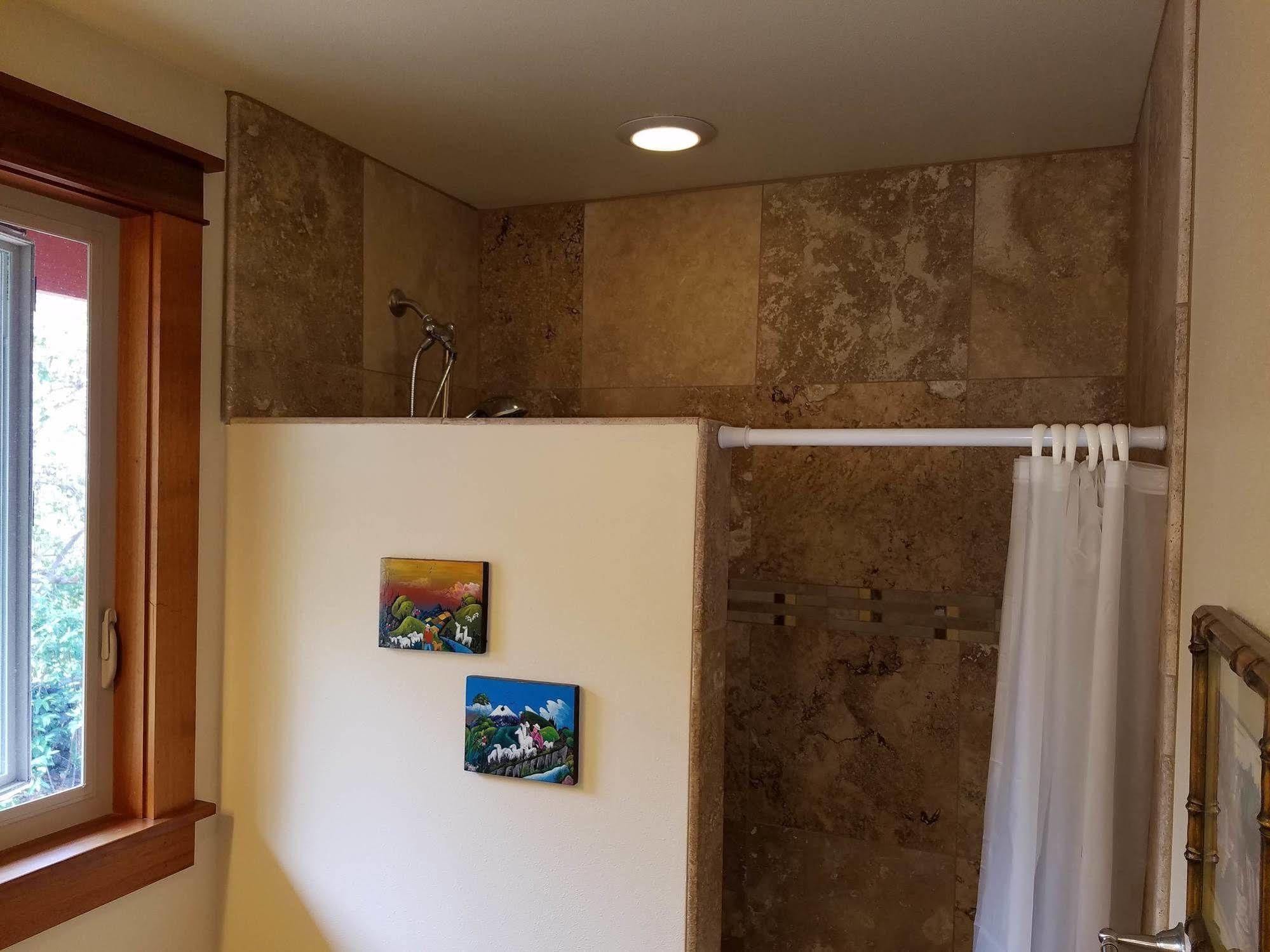 Kona Palace In Hotel