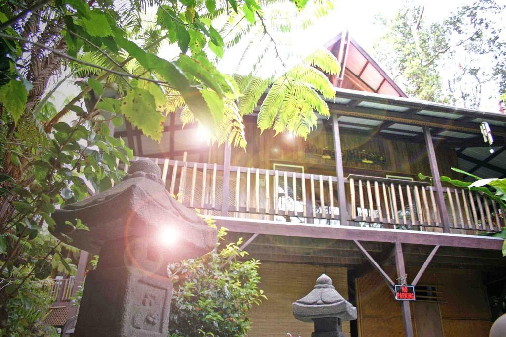 Bed & Breakfast Lotus Garden Volcano
