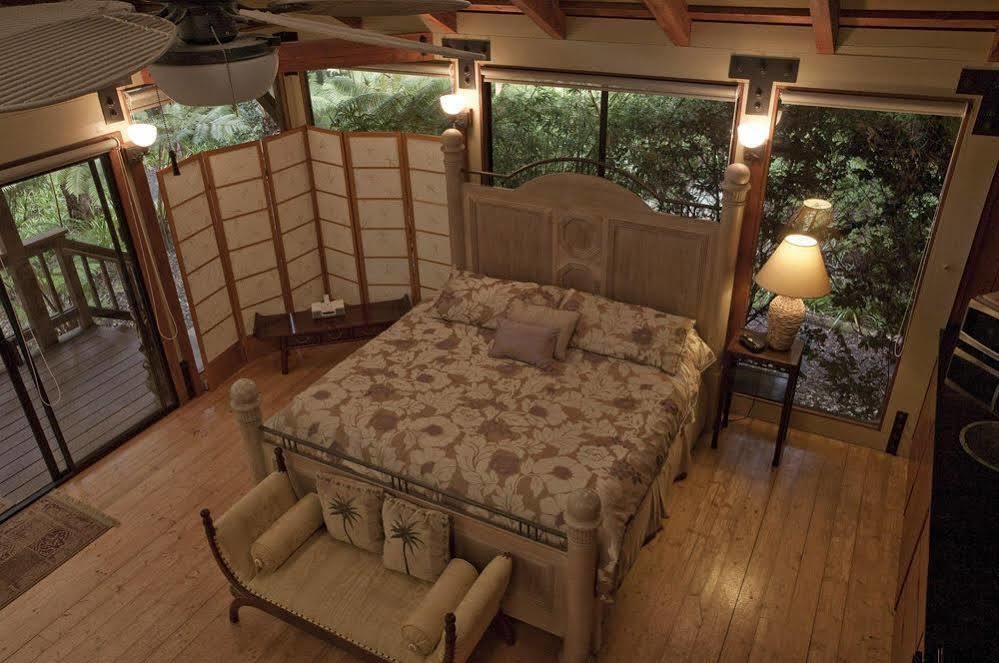 Village Bed & Breakfast Volcano