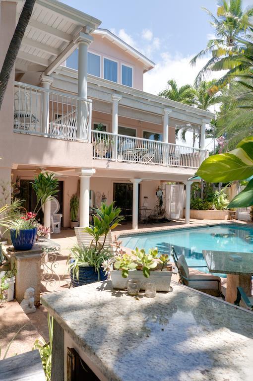 Old House-walk To Town & Beach! Lahaina