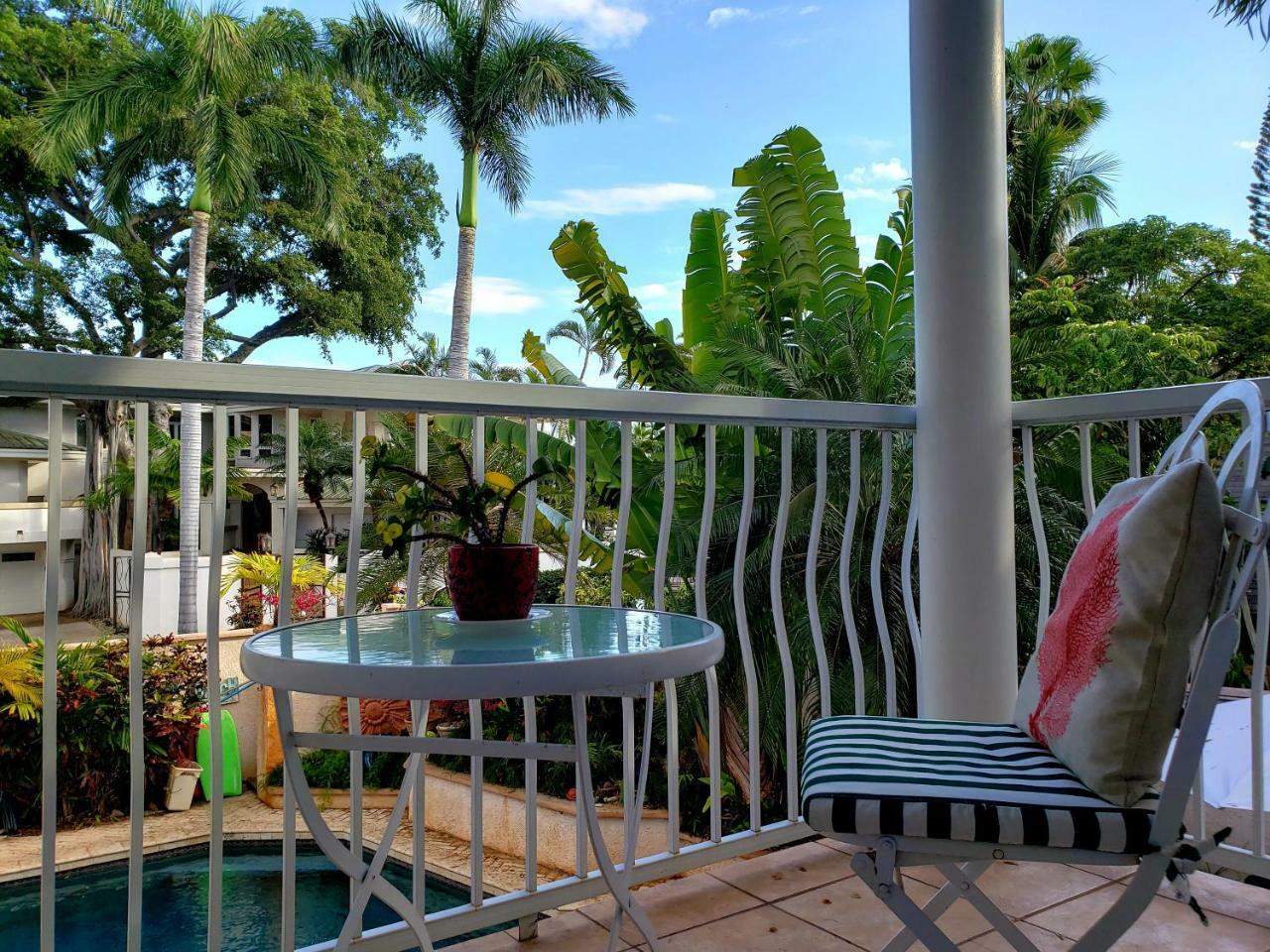 Old House-walk To Town & Beach! Guest house